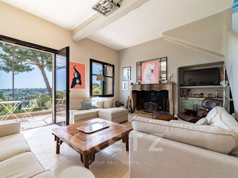 Maison Villeneuve-lès-Avignon - 5 chambres - 183m²