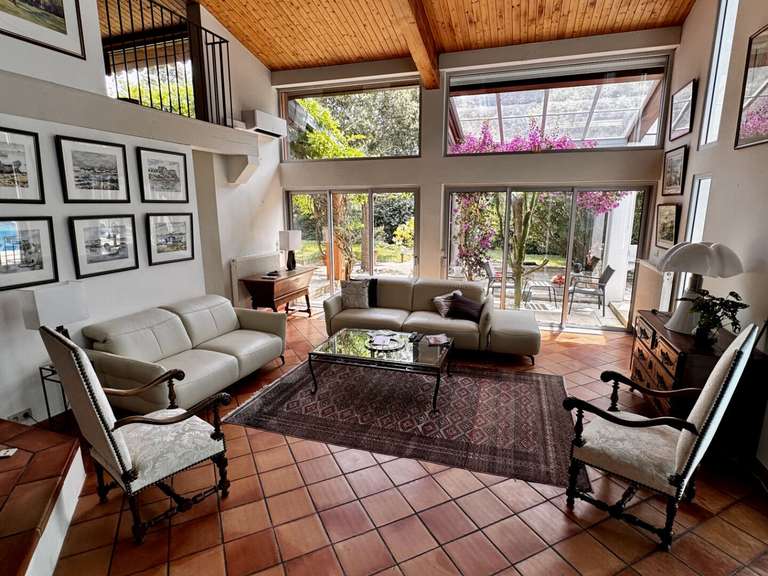 Maison Villeneuve-lès-Avignon - 4 chambres - 265m²