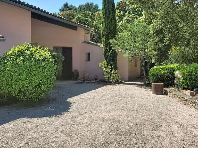 Maison Villeneuve-lès-Avignon - 4 chambres - 265m²