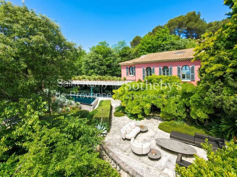 Maison Villeneuve-lès-Avignon - 7 chambres - 600m²