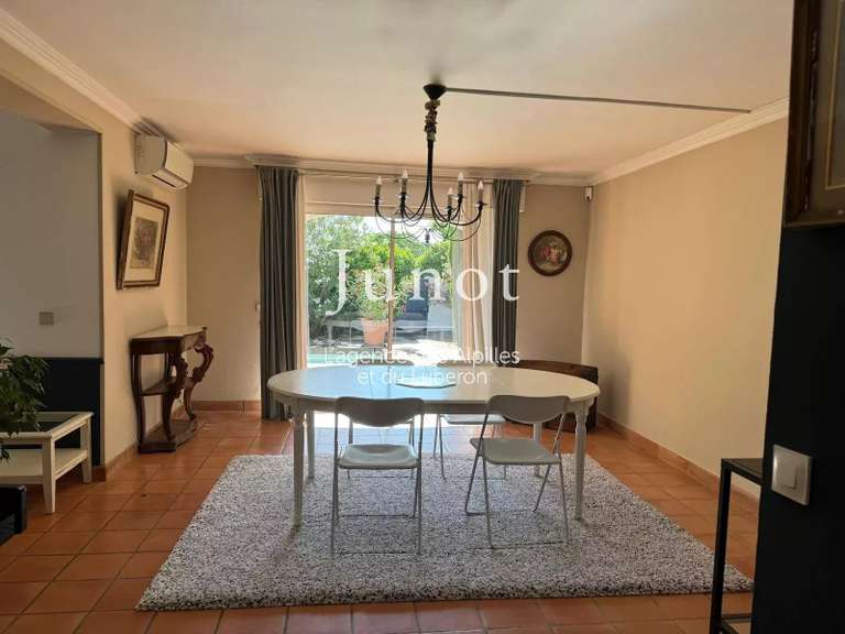 Maison Villeneuve-lès-Avignon - 4 chambres - 170m²