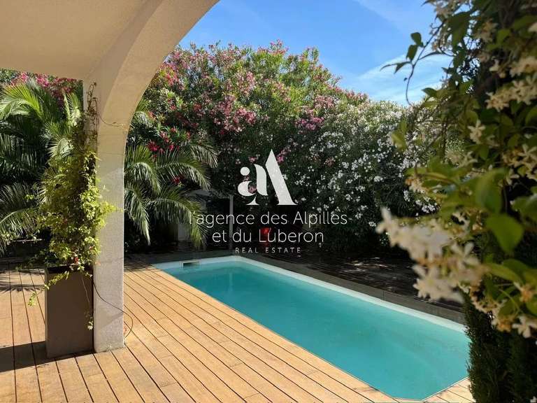 Maison Villeneuve-lès-Avignon - 4 chambres - 170m²