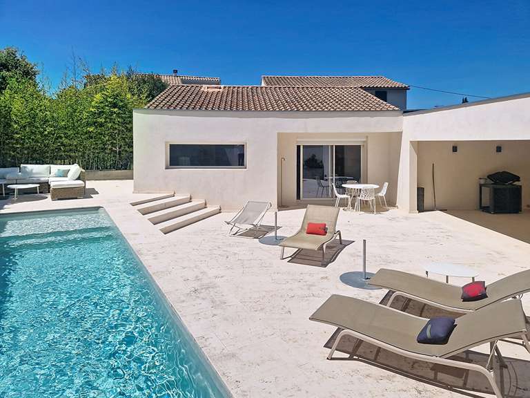 Maison Villeneuve-lès-Avignon - 4 chambres - 160m²