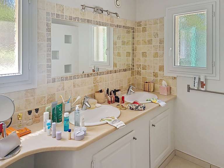 Maison Villeneuve-lès-Avignon - 4 chambres - 160m²