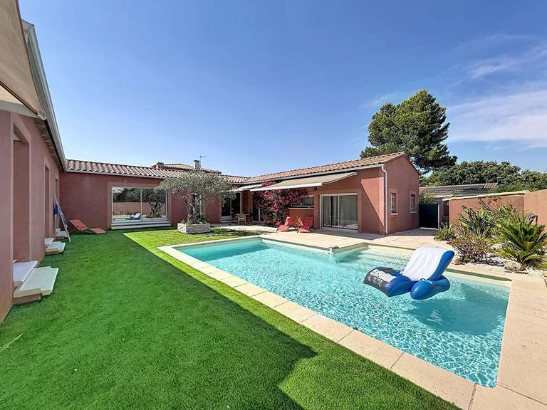 Maison Villeneuve-lès-Avignon - 4 chambres - 193m²
