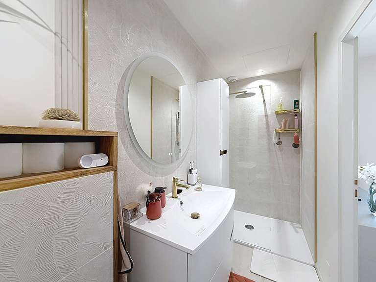 Maison Villeneuve-lès-Avignon - 4 chambres - 193m²
