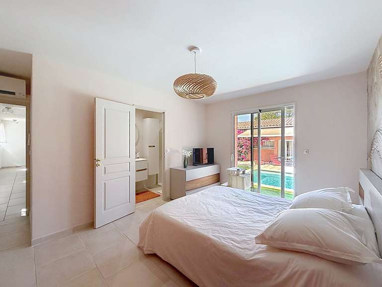 Maison Villeneuve-lès-Avignon - 4 chambres - 193m²