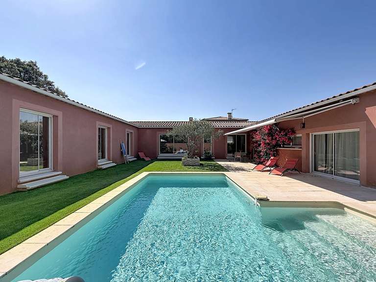 Maison Villeneuve-lès-Avignon - 4 chambres - 193m²