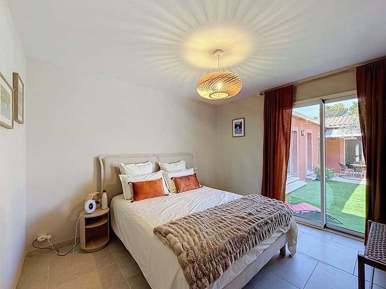 Maison Villeneuve-lès-Avignon - 4 chambres - 193m²