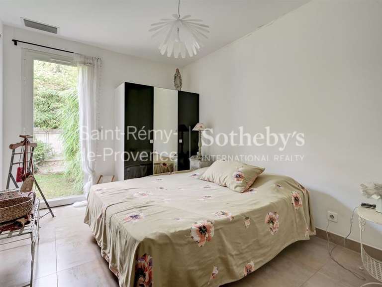 House Villeneuve-lès-Avignon - 4 bedrooms - 196m²