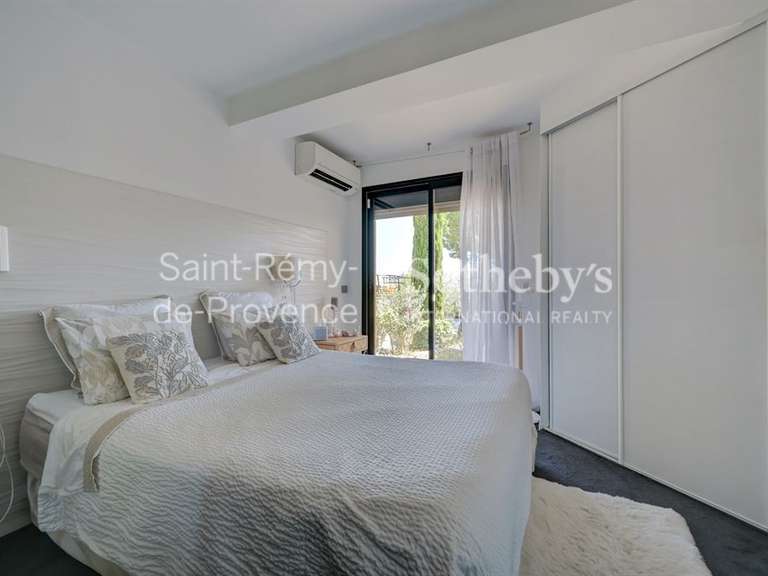 Maison Villeneuve-lès-Avignon - 4 chambres - 180m²