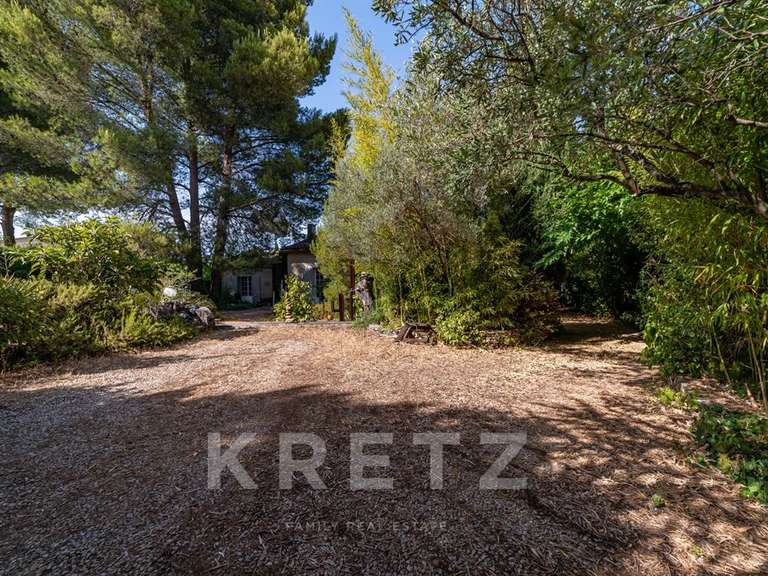 Maison Villeneuve-lès-Avignon - 4 chambres - 175m²