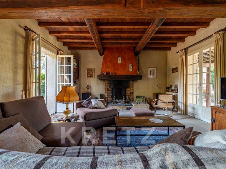 Maison Villeneuve-lès-Avignon - 4 chambres - 175m²