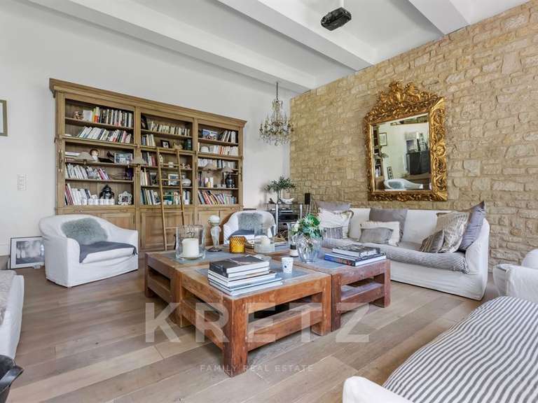 Propriété Villeneuve-lès-Avignon - 600m²