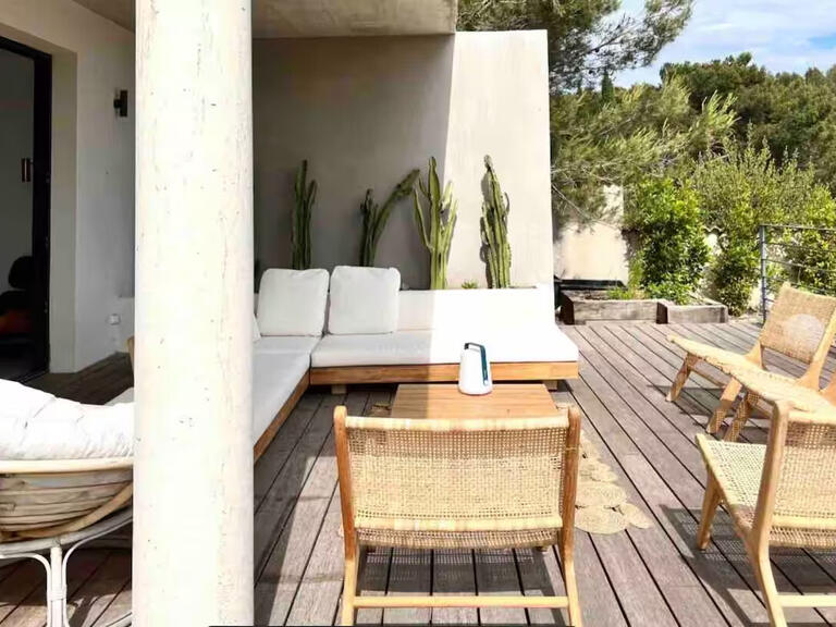 Villa Villeneuve-lès-Avignon - 4 bedrooms - 220m²