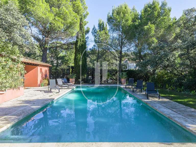 Villa Villeneuve-lès-Avignon - 7 chambres - 285m²