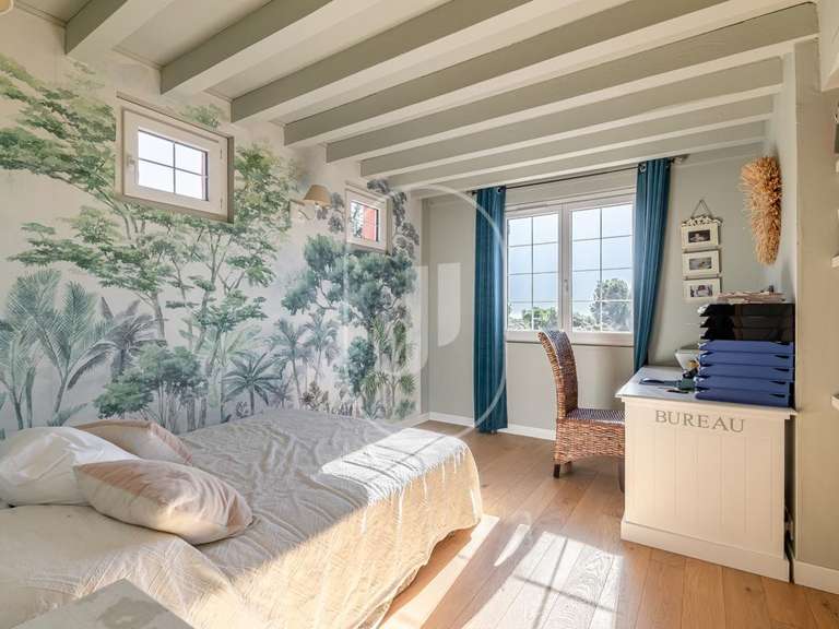 Villa Villeneuve-lès-Avignon - 7 chambres - 285m²