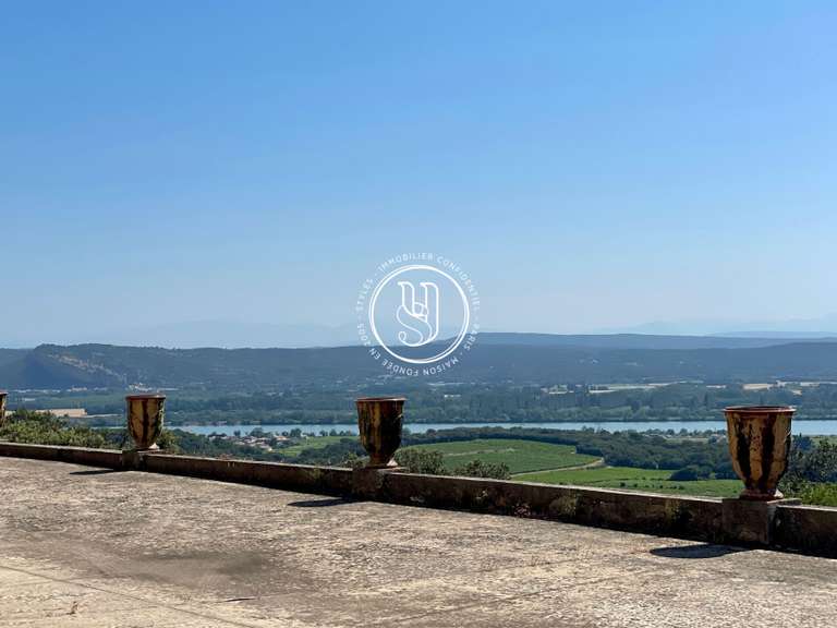 Villa Villeneuve-lès-Avignon - 375m²