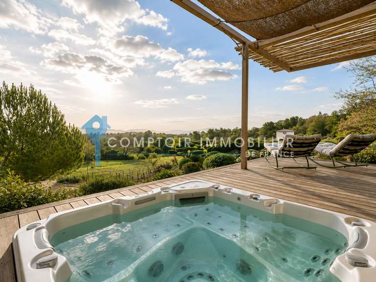 Villa Villeneuve-lès-Avignon - 4 chambres - 185m²