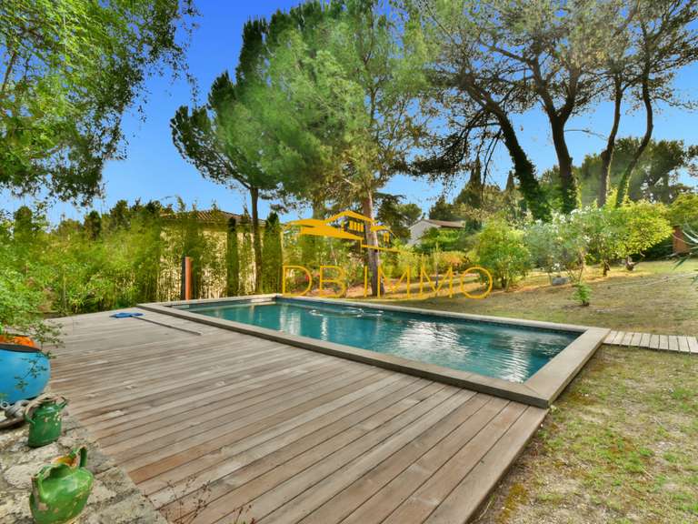 Villa Villeneuve-lès-Avignon - 3 chambres - 170m²