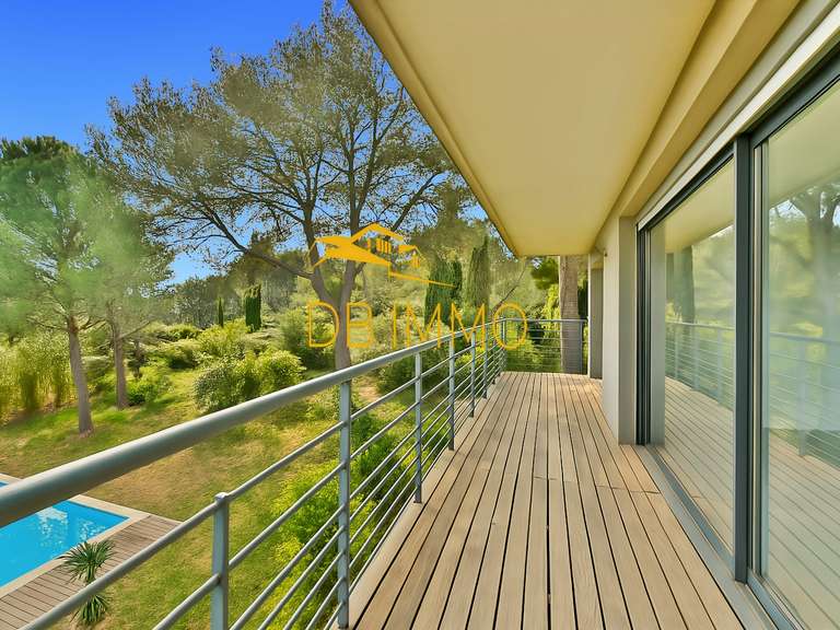 Villa Villeneuve-lès-Avignon - 3 chambres - 170m²