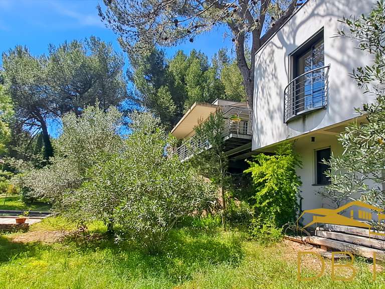 Villa Villeneuve-lès-Avignon - 3 chambres - 170m²