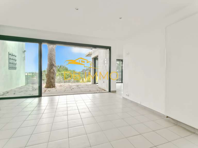 Villa Villeneuve-lès-Avignon - 3 chambres - 170m²