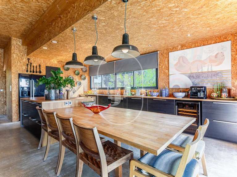 Villa Villeneuve-lès-Avignon - 4 chambres - 158m²