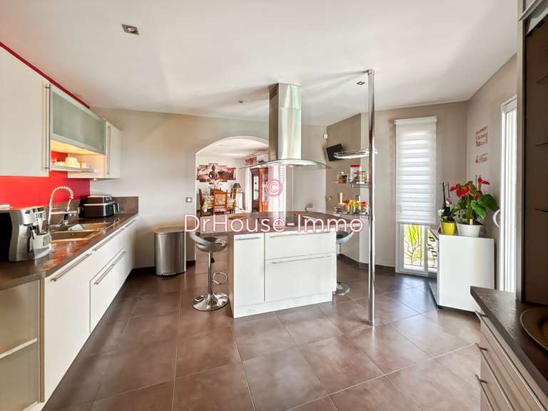 Villa Villeneuve-lès-Béziers - 4 chambres - 149m²
