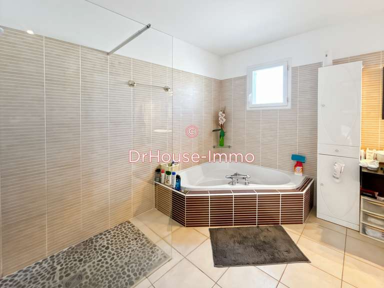 Villa Villeneuve-lès-Béziers - 4 chambres - 149m²