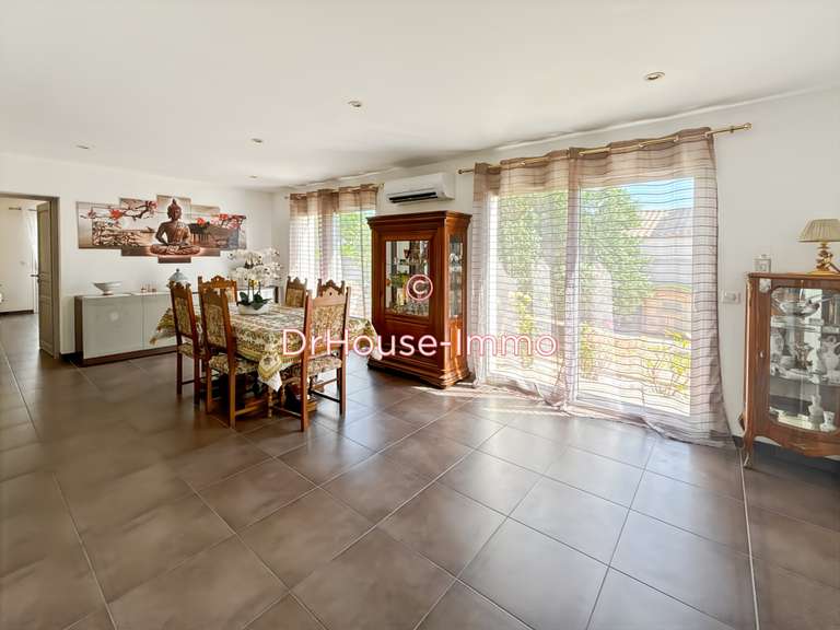 Villa Villeneuve-lès-Béziers - 4 chambres - 149m²