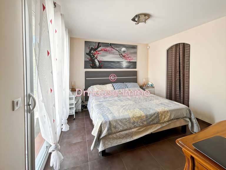 Villa Villeneuve-lès-Béziers - 4 chambres - 149m²
