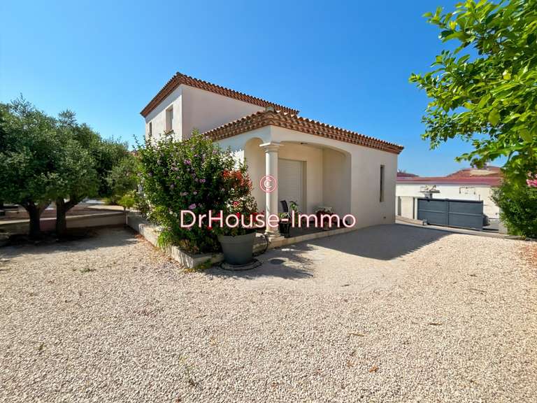 Villa Villeneuve-lès-Béziers - 4 chambres - 149m²