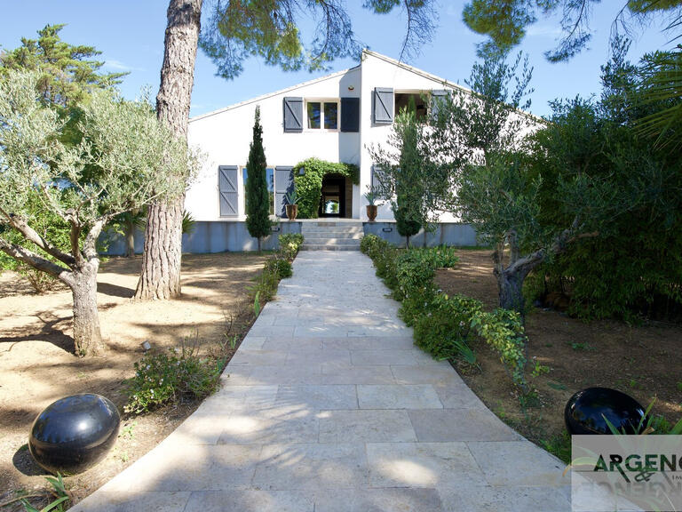Maison Villeneuve-lès-Maguelone - 10 chambres - 465m²