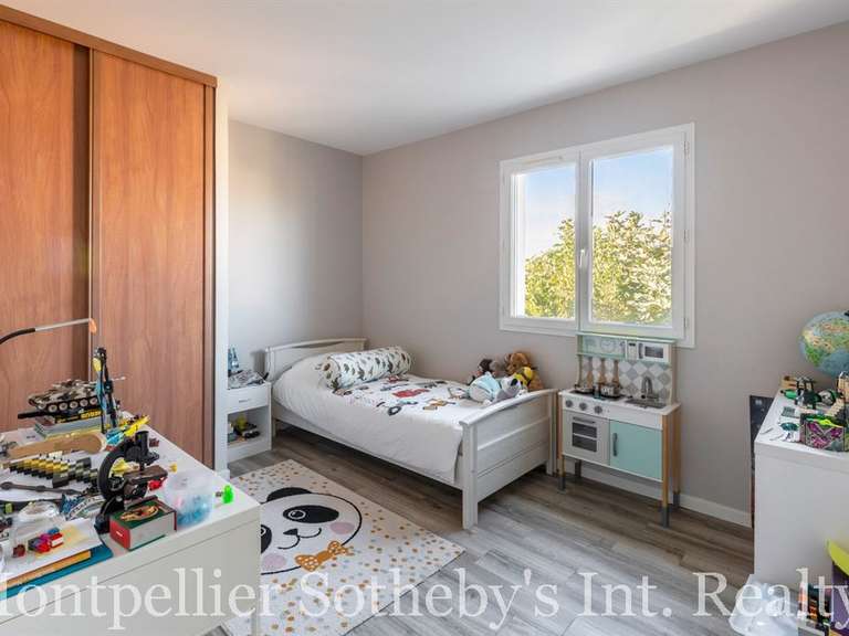 Maison Villeneuve-lès-Maguelone - 4 chambres - 166m²