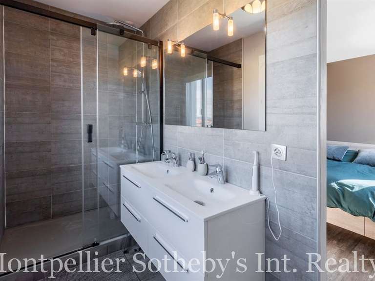 Maison Villeneuve-lès-Maguelone - 4 chambres - 166m²