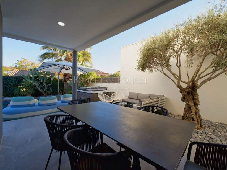 House Villeneuve-lès-Maguelone - 5 bedrooms - 165m²