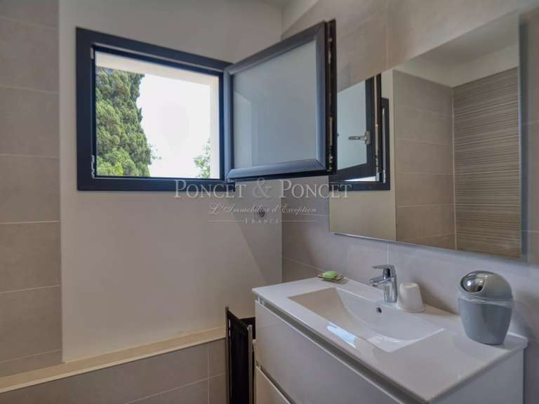 Maison Villeneuve-lès-Maguelone - 6 chambres - 220m²
