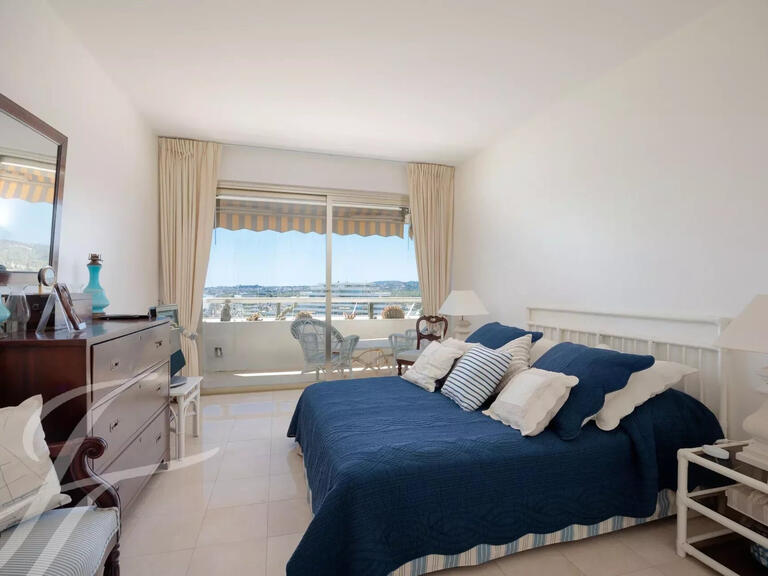 Vente Appartement avec Vue mer Villeneuve-Loubet - 4 chambres