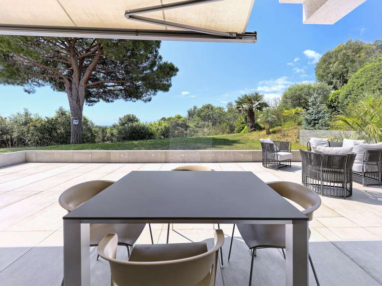 Appartement avec Vue sur mer Villeneuve-Loubet - 4 chambres - 117m²