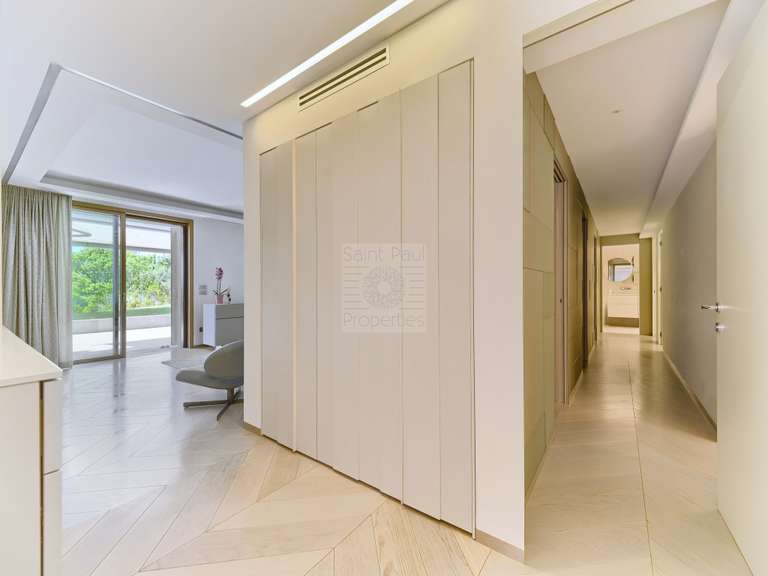 Apartment Villeneuve-Loubet - 4 bedrooms - 117m²