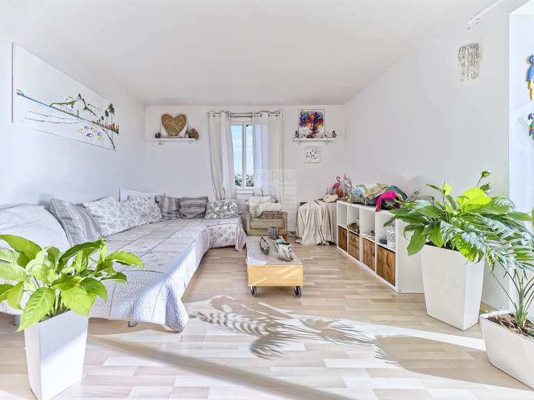 Apartment Villeneuve-Loubet - 5 bedrooms - 165m²