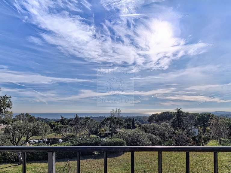 Apartment Villeneuve-Loubet - 5 bedrooms - 165m²
