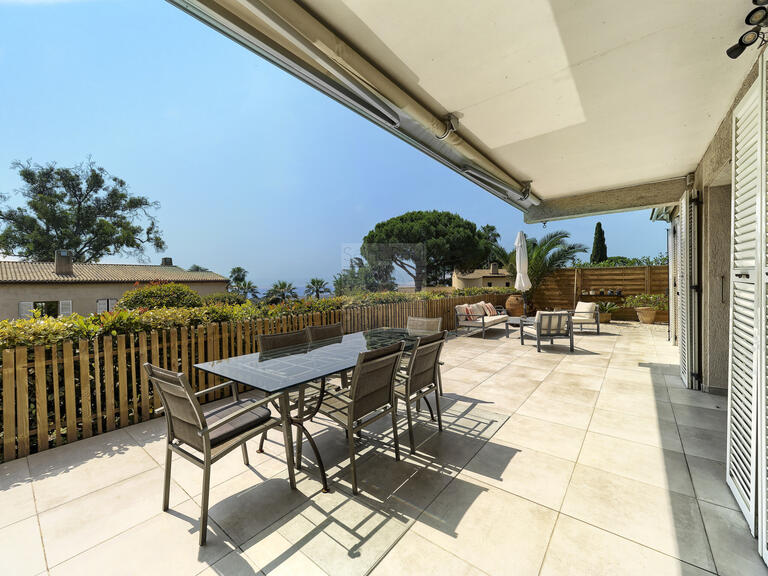 Apartment Villeneuve-Loubet - 3 bedrooms - 116m²