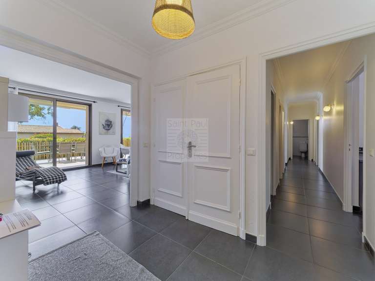 Apartment Villeneuve-Loubet - 3 bedrooms - 116m²