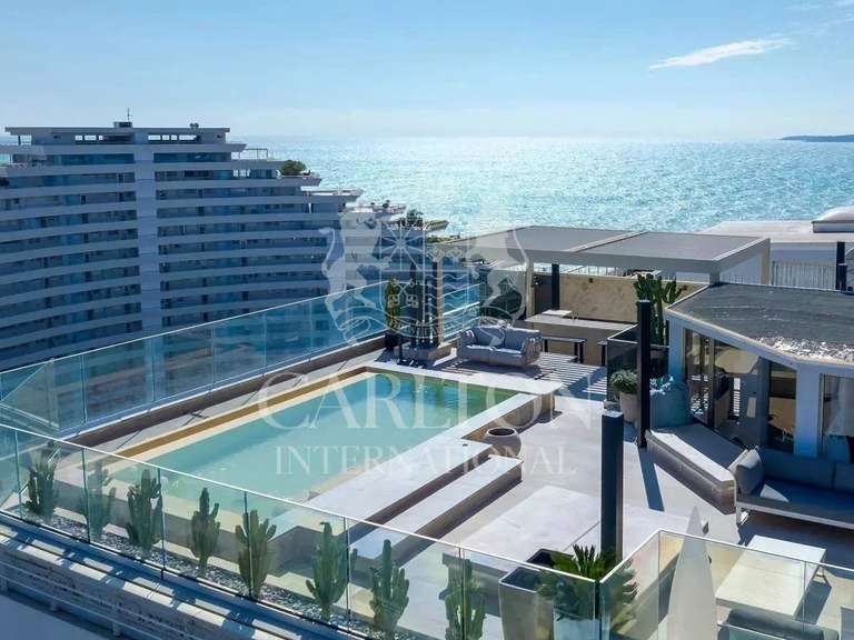 Appartement Villeneuve-Loubet - 5 chambres - 260m²