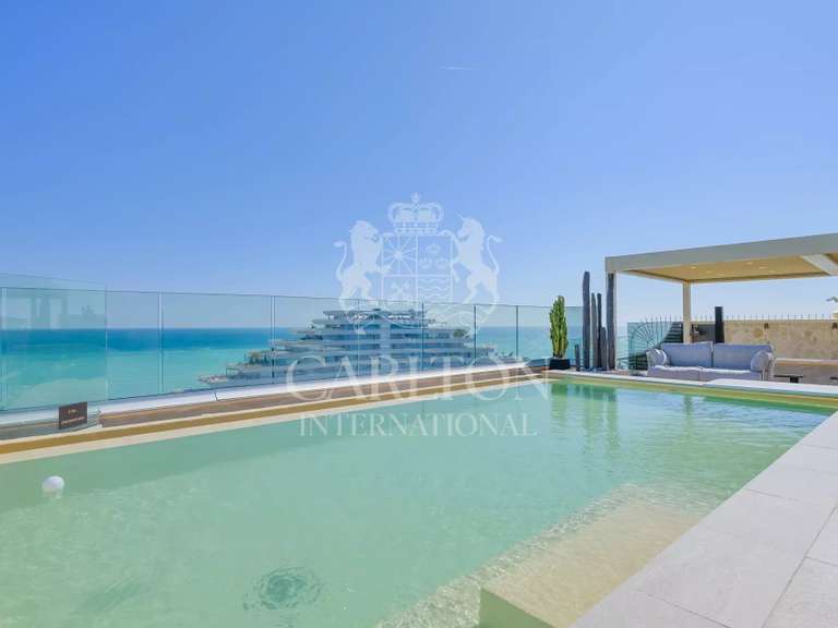 Appartement Villeneuve-Loubet - 5 chambres - 260m²