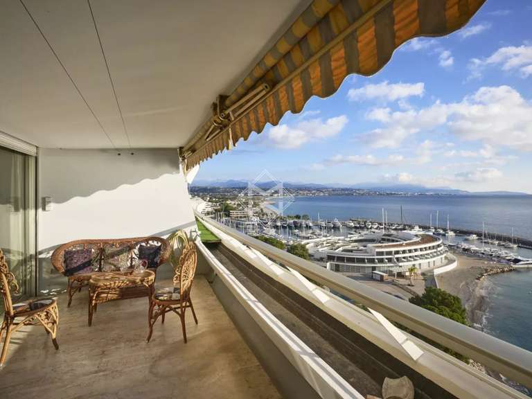 Appartement Villeneuve-Loubet - 2 chambres - 91m²