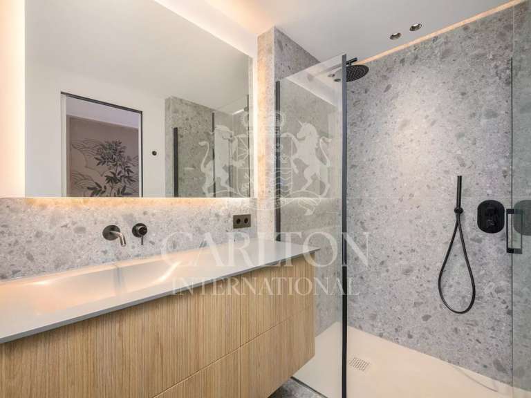 Appartement avec Vue sur mer Villeneuve-Loubet - 2 chambres - 117m²