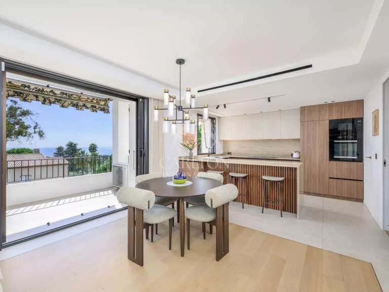 Apartment with Sea view Villeneuve-Loubet - 2 bedrooms - 117m²